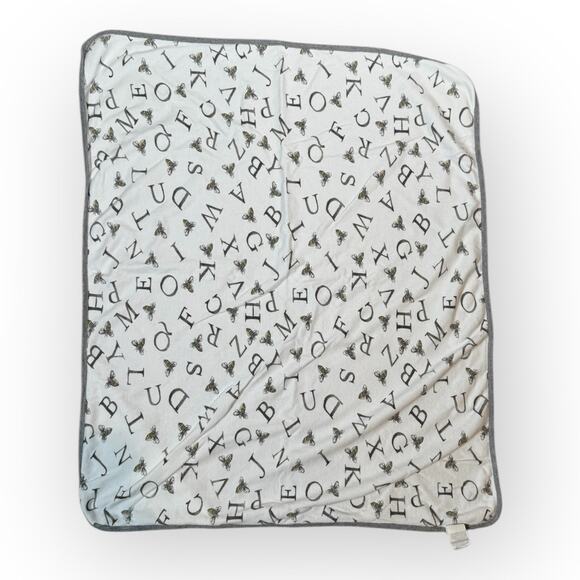 Pottery Barn Kids And Burt’s Bees Baby Hooded Towel Bundle - Picture 6 of 10